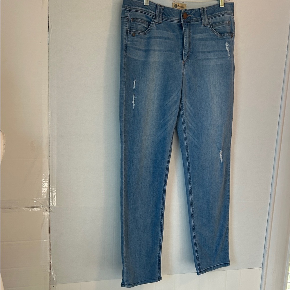 Democracy Mid Rise Ab Technology Distressed Straight Leg Denim Jean. Size 12